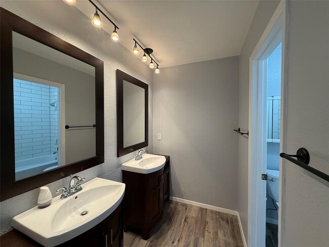 Building Photo - 4902 Ganymede Dr