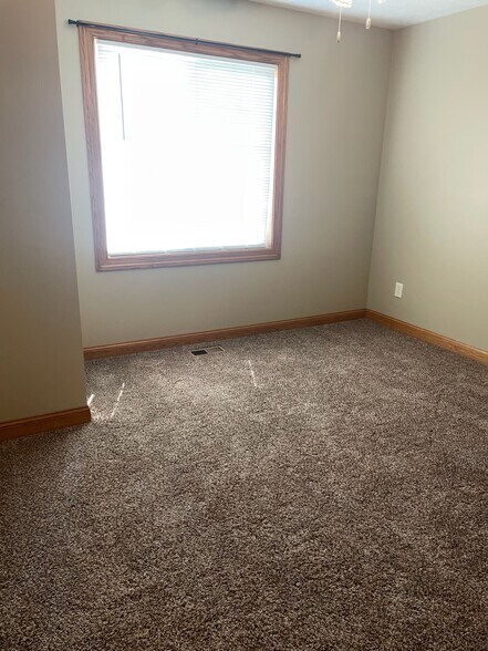 Building Photo - 7364 Mercy Ln