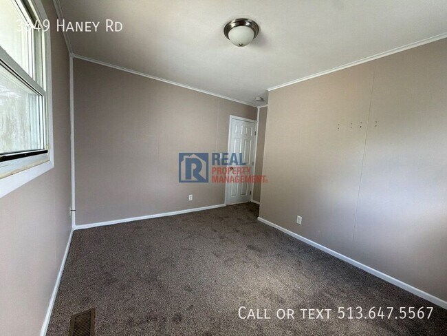 Building Photo - 3649 Haney Rd