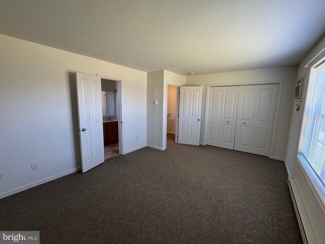 Building Photo - 145 Fayette St