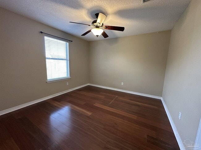 Building Photo - 703 Marlin Spike Dr