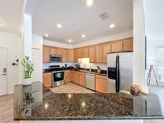 Building Photo - 2315 Upper Park Rd