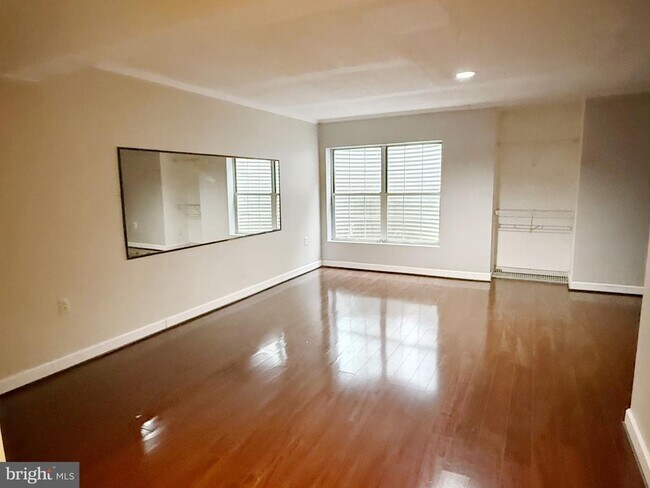 Building Photo - 8545 Harvest View Ct
