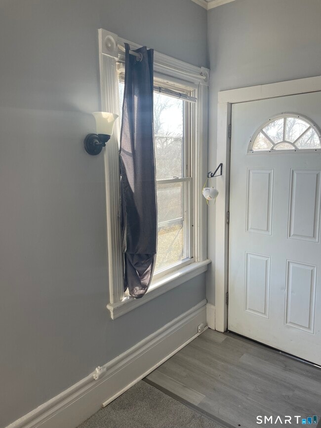 Building Photo - 51 Broad St