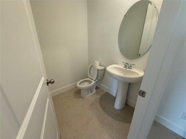 Building Photo - 2949 Sailhouse Dr