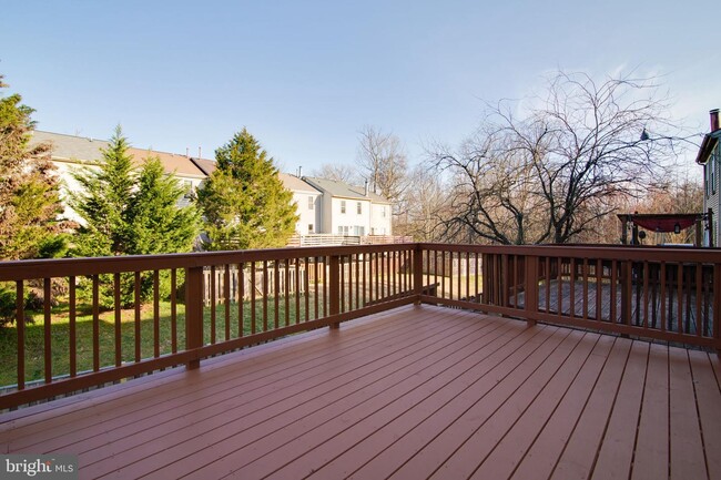 Building Photo - 10707 Gideon Ct