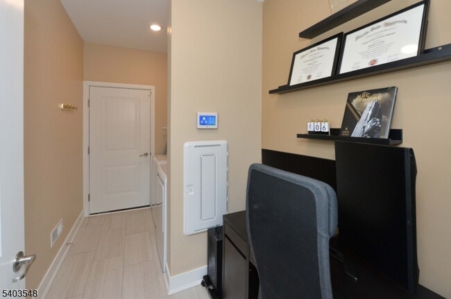 Building Photo - 92 Harvest Wy