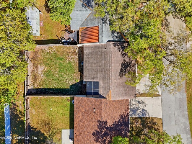 Building Photo - 3419 Islander Way