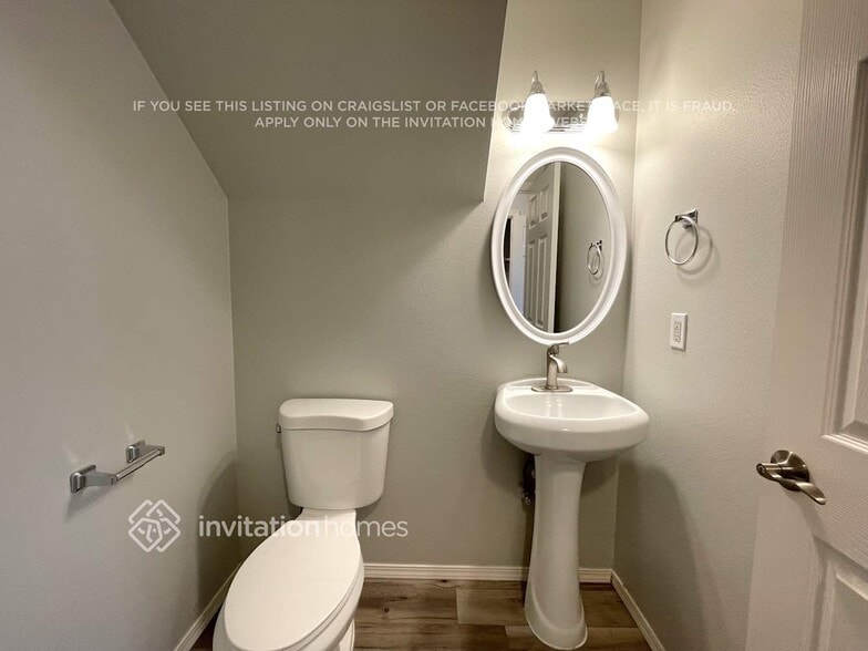 Building Photo - 17918 110th St Ct E