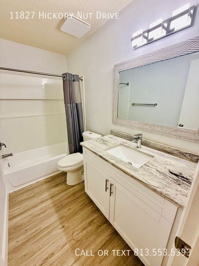 Building Photo - 11827 Hickorynut Dr