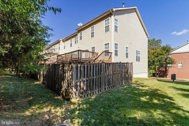 Building Photo - 6522 Trask Terrace