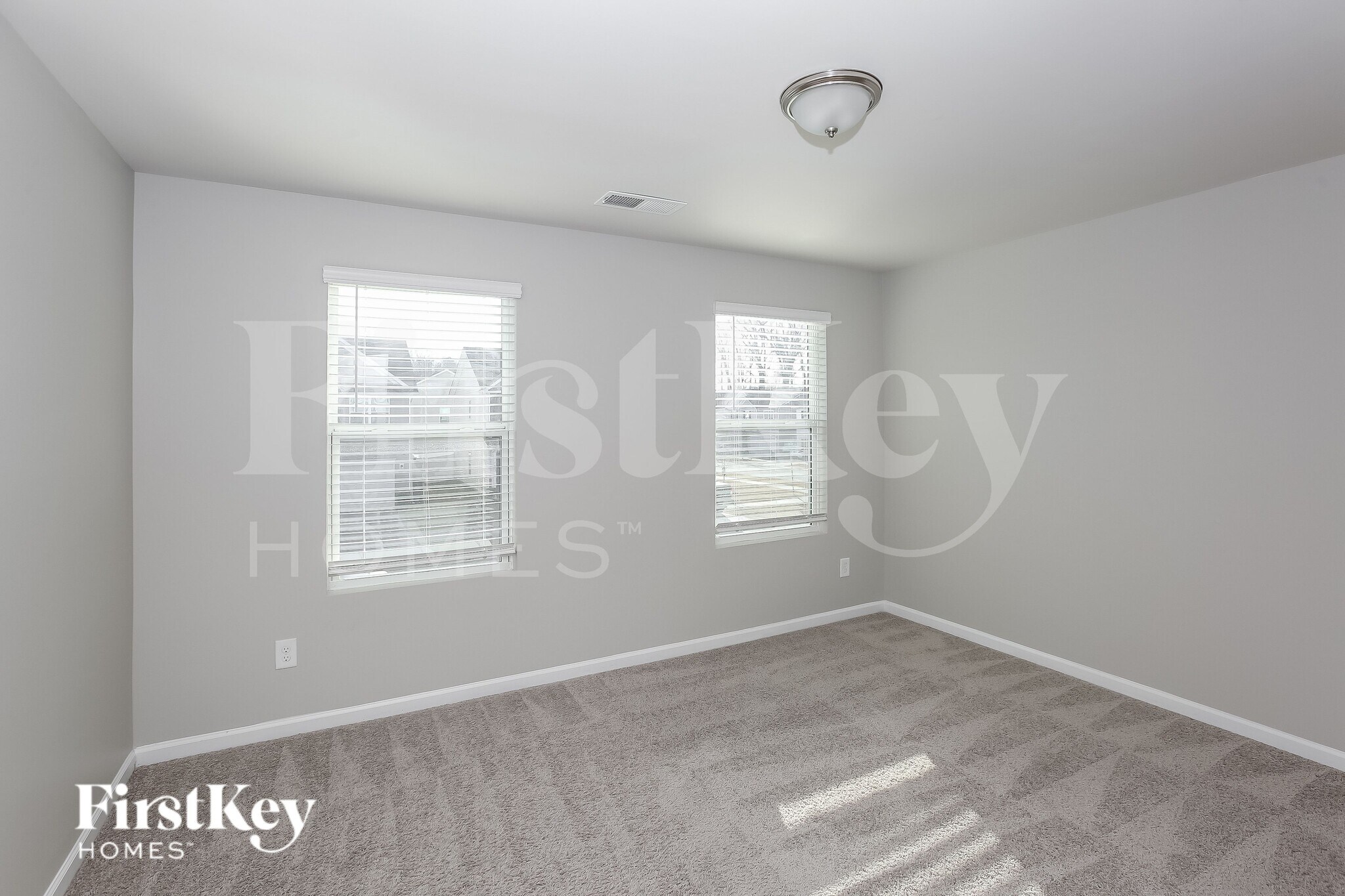 Building Photo - 7607 Wallace Farm Ln