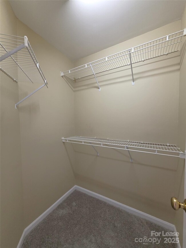 Building Photo - 8844 Treyburn Dr