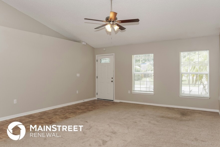 Building Photo - 1394 Gillott St NW