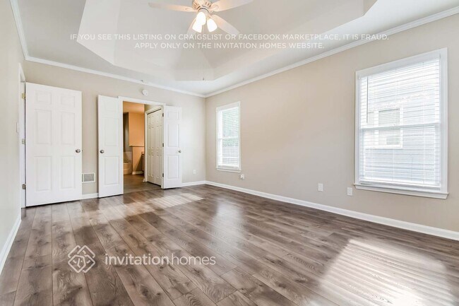 Building Photo - 1205 River Overlook Dr NW