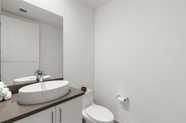 Building Photo - 5089 Gambero Wy