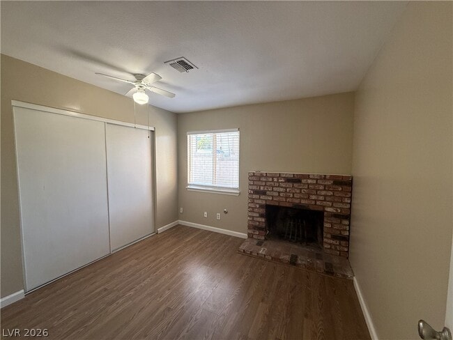 Building Photo - 1912 Harvest Dr