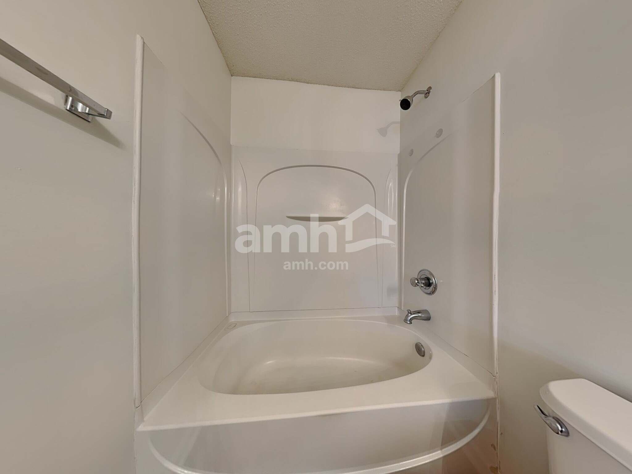 Building Photo - 201 Lameshur Ln