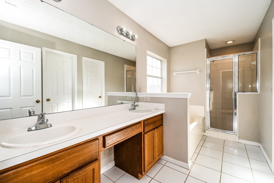 Building Photo - 413 Cottage Cove Ct