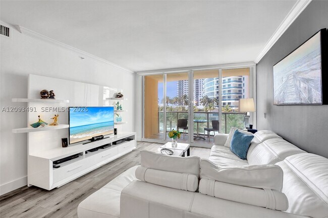 Building Photo - 2501 S Ocean Dr