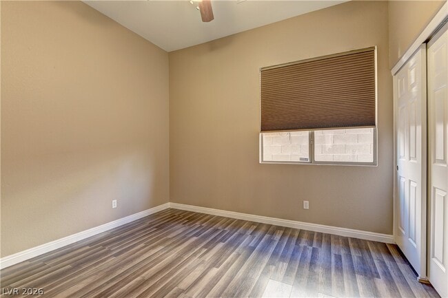 Building Photo - 10876 Scamadella St