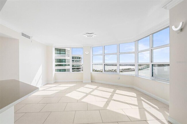 Building Photo - 988 Blvd of the Arts