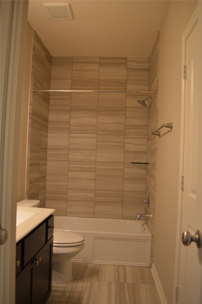 Building Photo - 28043 Rocky Heights Dr