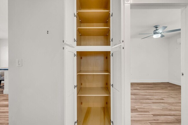 Building Photo - Experience residential luxury living only 2 blocks from the heart of downtown Livermore!!