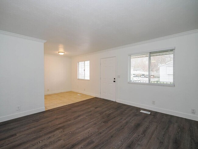 Building Photo - 1559 W 3395 S