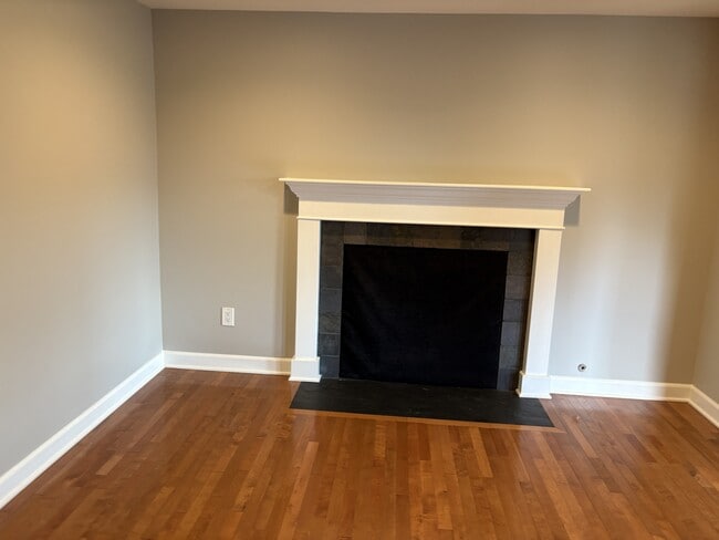 Building Photo - 412 Kojun Ct
