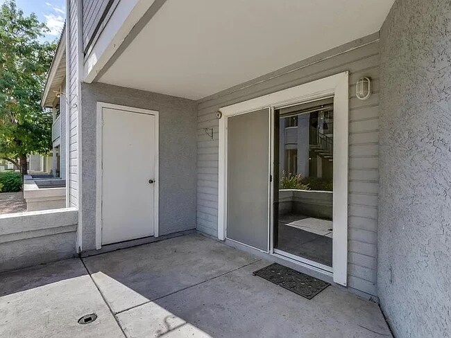 Building Photo - 2910 W Marconi Ave