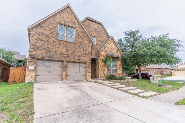 Building Photo - 300 Jack Ryan Ln