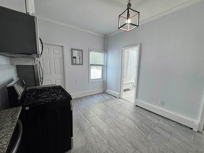 Building Photo - 24 Pamrapo Ave