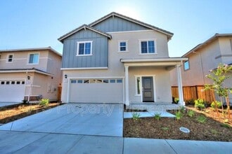 Building Photo - 716 Franklin St