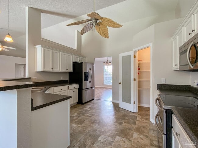 Building Photo - 5408 Keel Dr