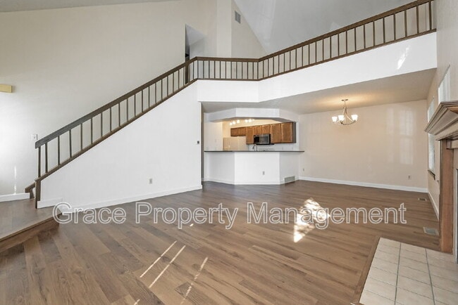Building Photo - 5863 W Atlantic Pl