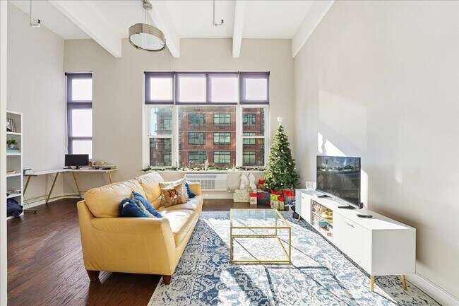 Building Photo - 1500 Hudson St