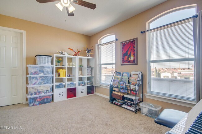 Building Photo - 14600 Christian Castle