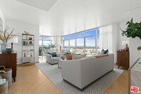 Building Photo - 13700 Marina Pointe Dr