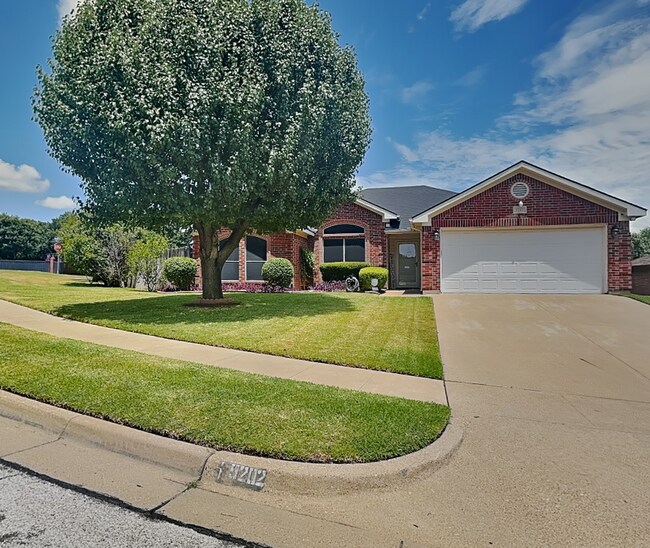 Building Photo - Where Style, Space, and Comfort Come Home.