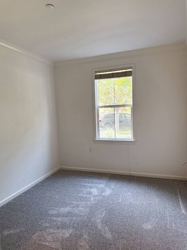 Building Photo - Eastside Sonoma | Single-Level Living Near the Plaza