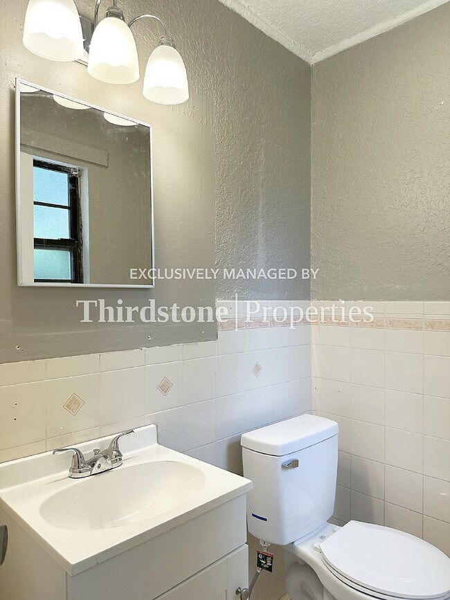 Building Photo - 3611 Fitzgerald St