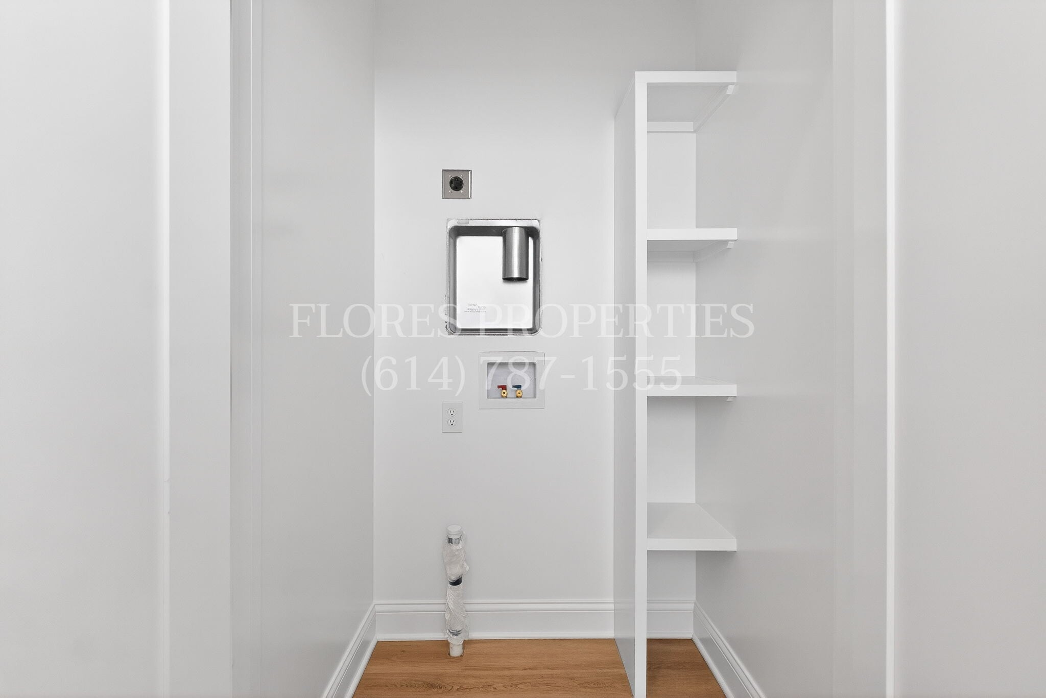 Building Photo - 698 S 22nd St