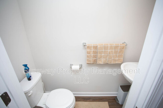 Building Photo - 257 Freedom Wy