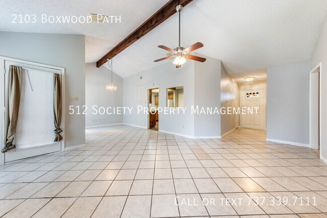 Building Photo - 2103 Boxwood Path