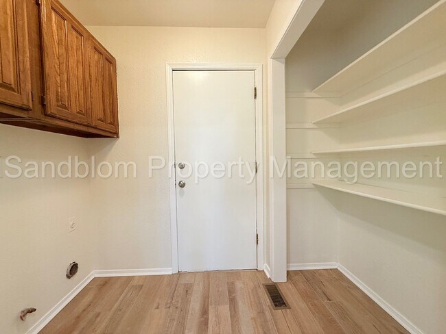 Building Photo - FOR LEASE | Broken Arrow - Union Schools | Available Now!
