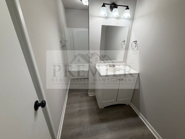 Building Photo - 9306 Reeder Dr