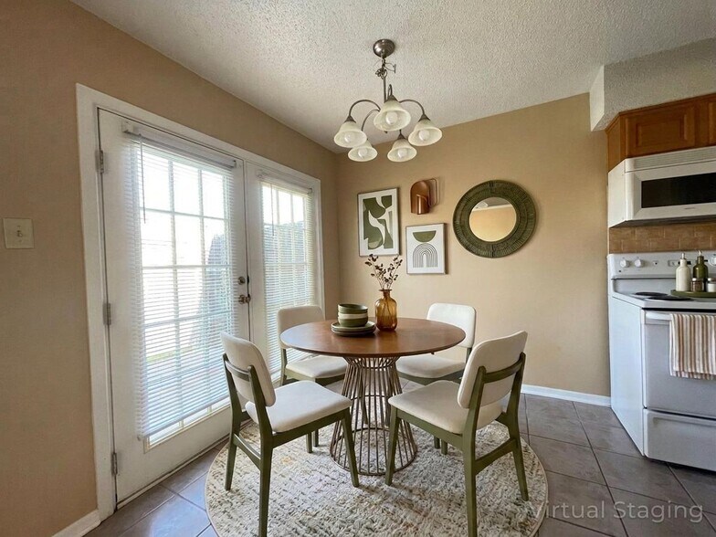 Building Photo - 1102 Covey Ln