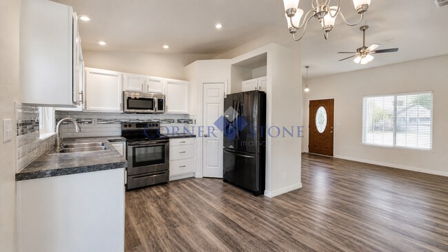 Building Photo - Great Home in Nampa in Quiet Cul-De-Sac!