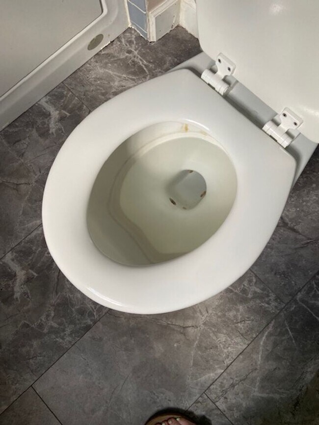 Building Photo - Beautiful 3brm, 2bath Home in Heart of Bur...